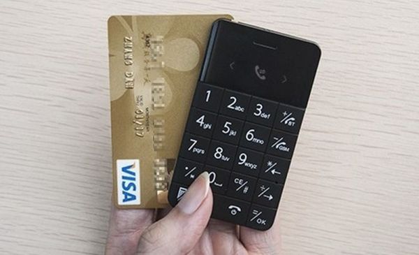 TALKASE - телефон размером с кредитку