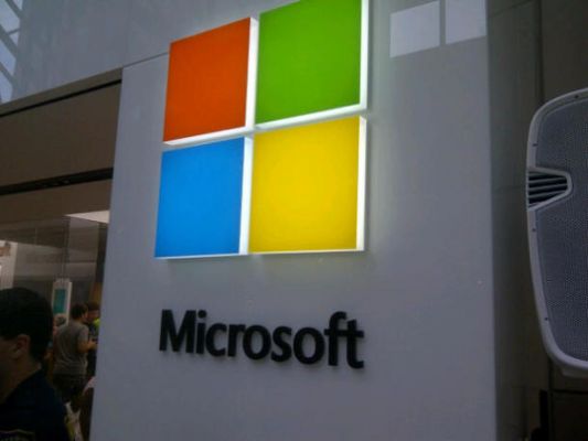 Microsoft заняла второе место в списке самых дорогих компаний