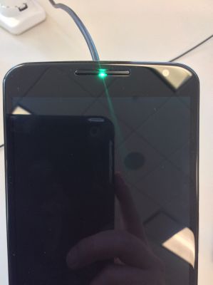 Энтузиасты нашли в Google Nexus 6 неиспользованный RGB-светодиод