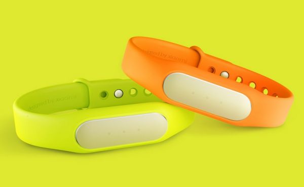 Браслет Xiaomi Mi Band распродан тиражом более 1 миллиона штук