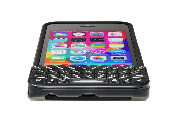 Аксессуары Typo2 в виде клавиатур для iPhone поступили в продажу