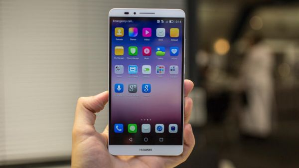 Продажи Huawei Ascend Mate 7 в России превзошли ожидания разработчиков