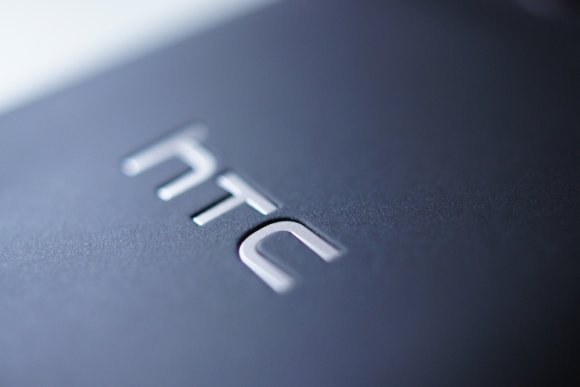 HTC начнёт новый 2015 год с доступных LTE-смартфонов
