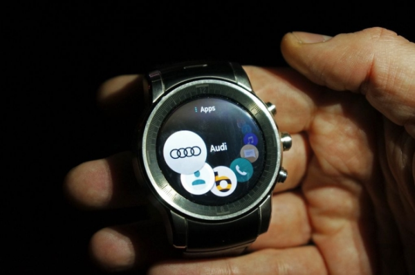 LG в сотрудничестве с Audi разработала умные часы на базе WebOS