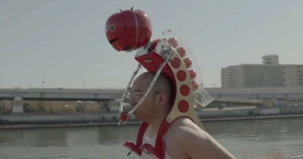 Робот Tomatan снабжает вас помидорами