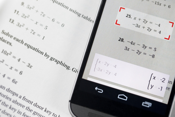 Карманный учитель математики PhotoMath появился в Google Play