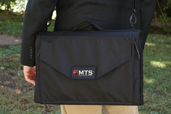 Портфель MTS защитит вас от пуль