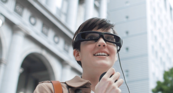 Продажи SmartEyeglass стартуют сразу в 10 странах