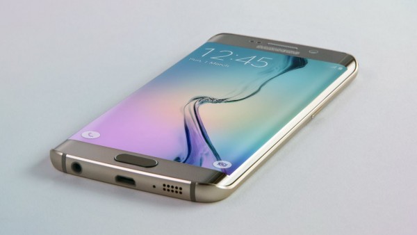 Samsung Galaxy S6 Edge сумел продержаться 20 минут под водой