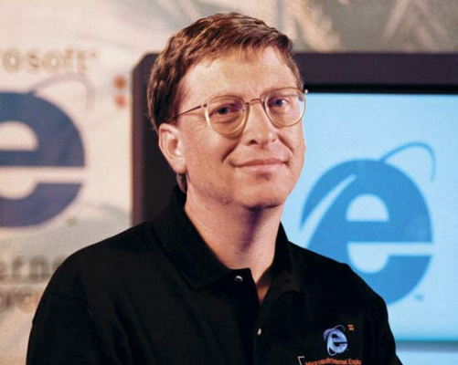 В 1999 году Билл Гейтс предсказал современные технологии