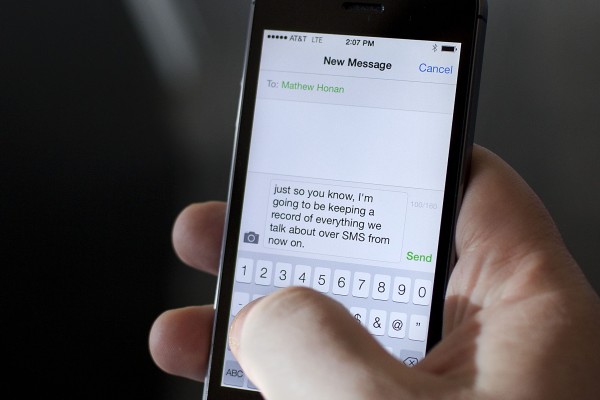 Баг в iOS позволяет перезагрузить iPhone собеседника одним сообщением