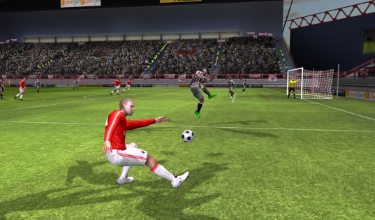Dream League Soccer 2.07. Скриншот 1