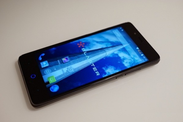 Вышли сразу два новых смартфона Just5 с поддержкой 4G LTE