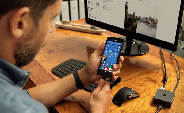 Аксессуар для подключения Lumia 950 и Lumia 950 XL к дисплею стоит $99