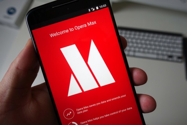 Opera Max теперь сжимает трафик из приложений SoundCloud, Pandora и Slacker