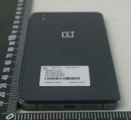 Новый смартфон от OnePlus получит дизайн в стиле iPhone