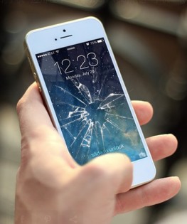Broken Screen Prank 2 8.2. Скриншот 1