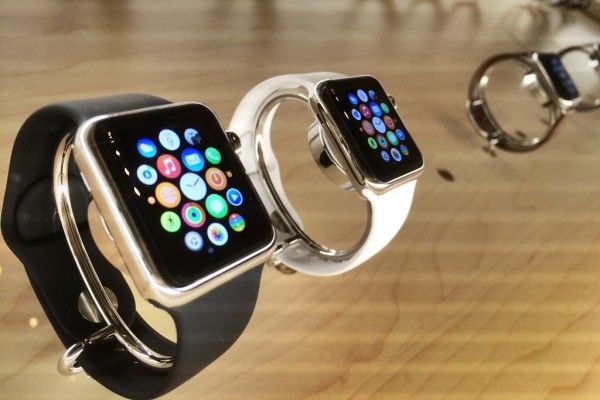 Слухи: в марте будут представлены Apple Watch 2 и 4-дюймовый iPhone