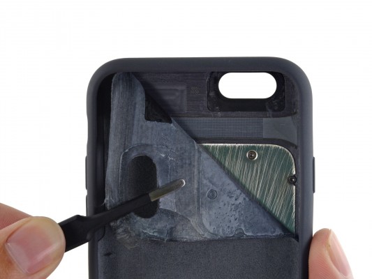 Представители iFixit разобрали чехол-батарею для iPhone 6/6S