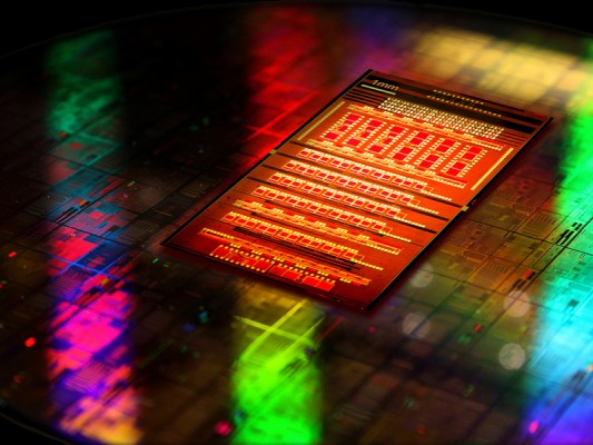 Создан первый в мире фотонный процессор