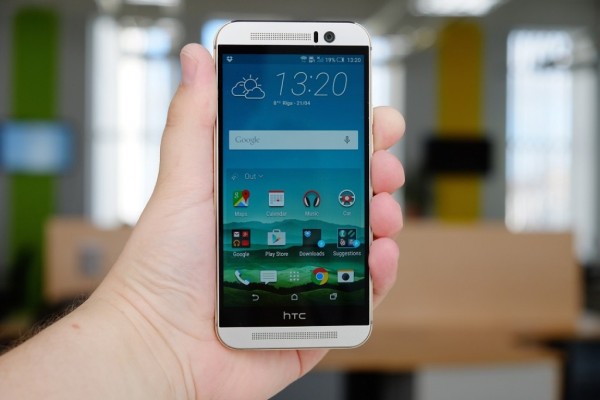 HTC впервые оснастит свой флагман QHD AMOLED-экраном
