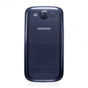 Galaxy S III Pebble Blue уже появляется на прилавках Европейских магазинов
