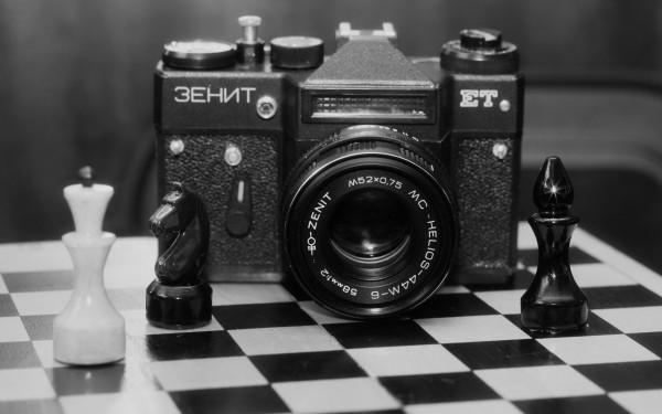 В России возродят легендарный бренд фотоаппаратов «Зенит»