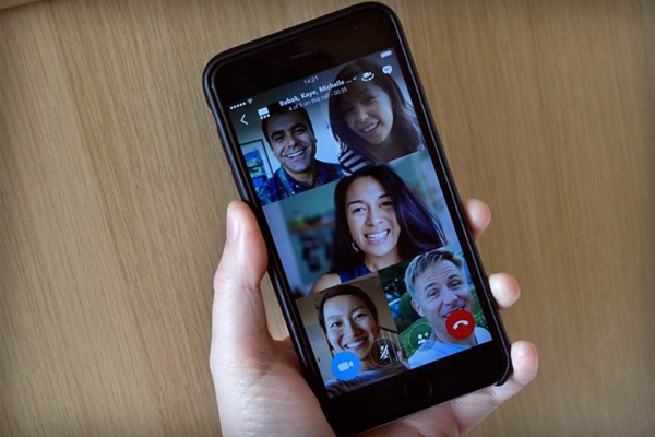 В Skype для Android и iOS появились групповые видео-звонки