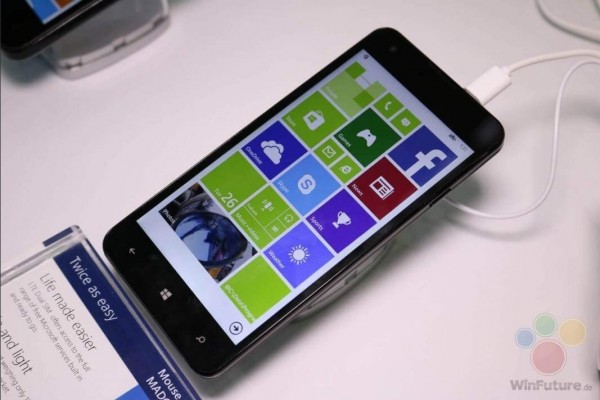 MWC 2016: Madosma Q601 — японский флагман на Windows Mobile 10