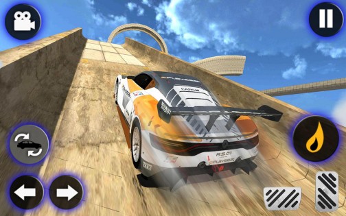 Extreme City GT Racing Stunts 1.28. Скриншот 2