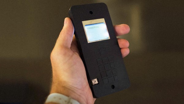 В MIT создали самосборный телефон