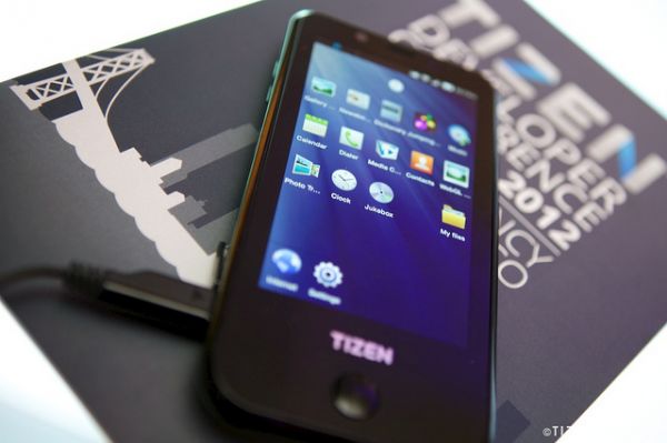 Samsung выпустит Galaxy S III на Tizen?