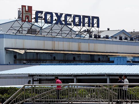 Foxconn бунтует