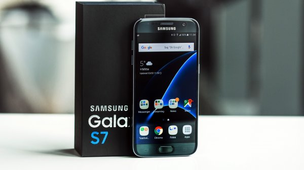 Samsung Galaxy S7 и S7 Edge получат Android 7.0 в январе