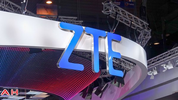 ZTE покажет на MWC смартфон для гигабитных LTE-сетей