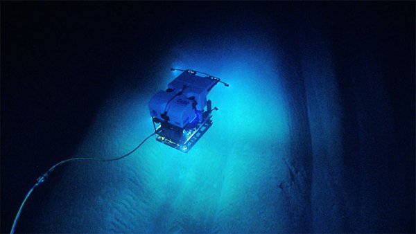 Okeanos Explorer отправился покорять новые глубины Тихого океана