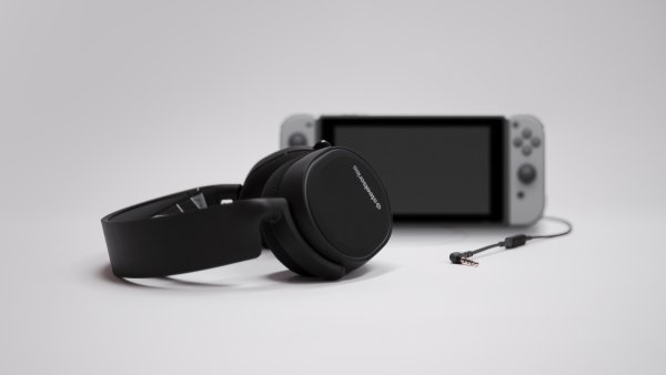 Наушники SteelSeries Arctis 3 получили поддержку Nintendo Switch