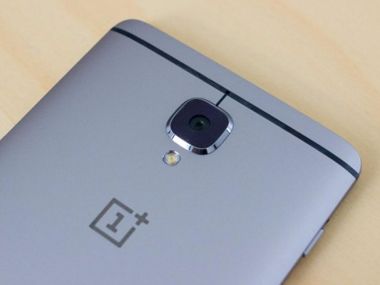 OnePlus 3T приехал в Россию