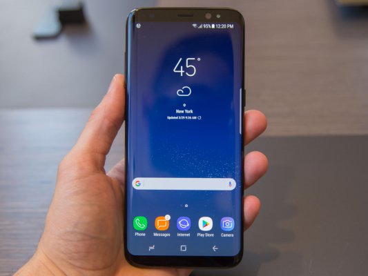 Samsung Galaxy S8: первый взгляд