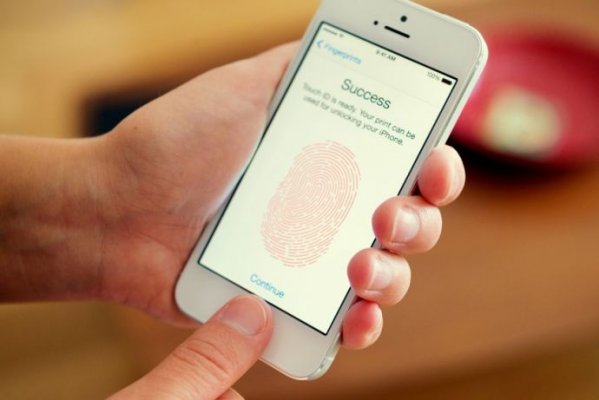 Сканер отпечатков пальцев — не лучший способ защиты смартфона