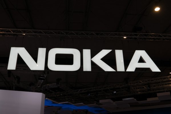 Nokia подтвердила выпуск смартфонов в ролике «Звездные Войны»