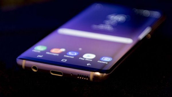 Galaxy S8 стремится побить рекорды продаж