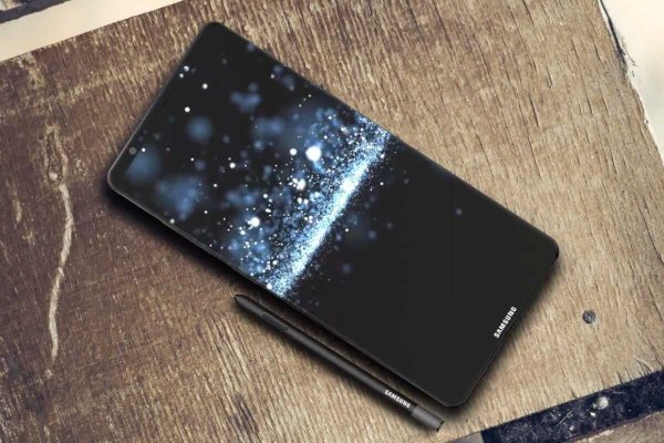 Появились чехлы для Galaxy Note 8, раскрывающие его дизайн