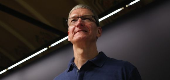 Apple извиняется в очередной раз