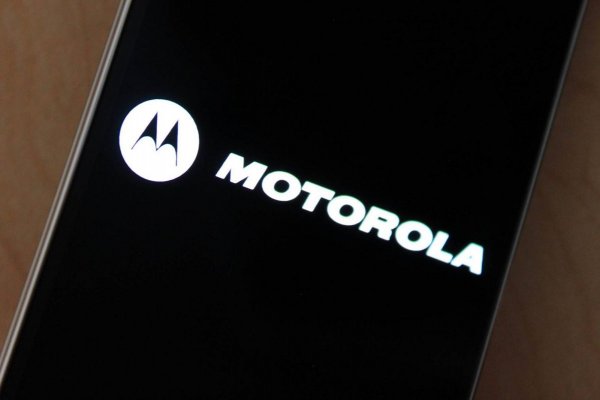 Motorola запатентовала восстанавливающийся дисплей