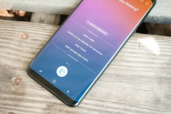 Samsung представит вторую версию виртуального помощника Bixby