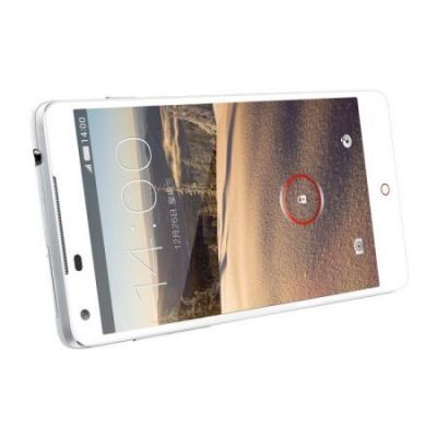 Официально представлен FullHD смартфон ZTE Nubia Z5
