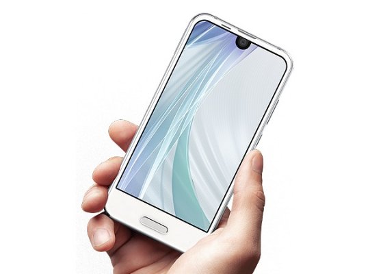 Sharp Aquos R Compact — компактный безрамочник с экраном 120 Гц