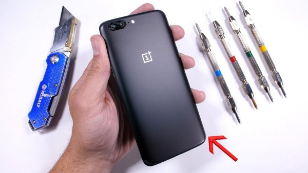 OnePlus 5T достойно показал себя в тестах на прочность