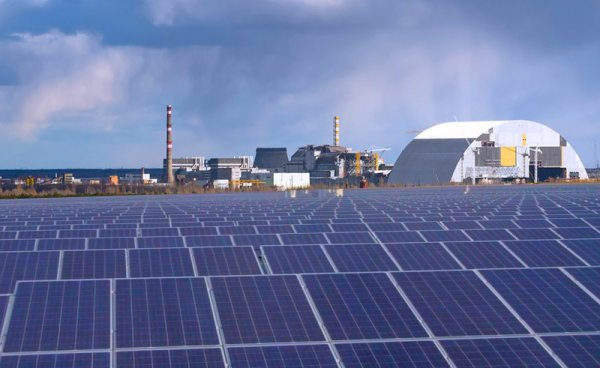 Первая солнечная электростанция в Чернобыле почти построена